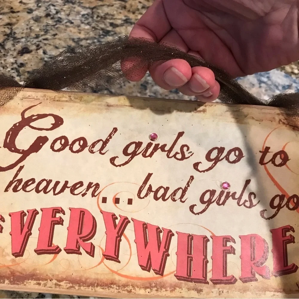 ▪️Handmade Wooden Sign